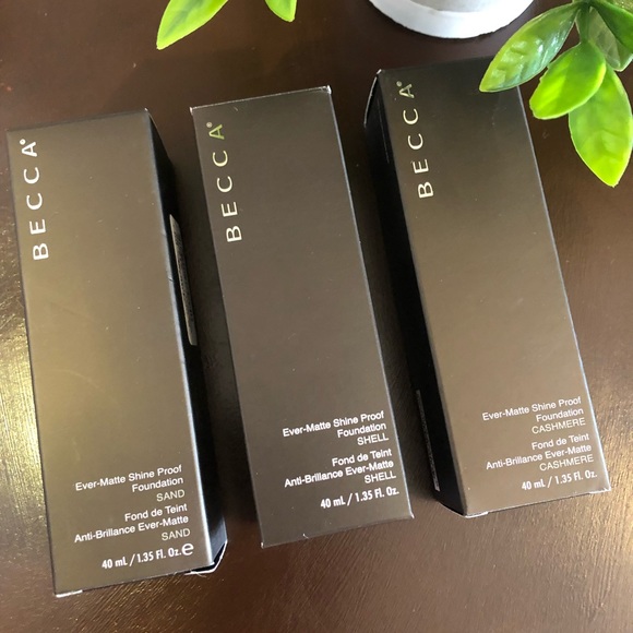 Becca Ever-matte shine proof foundation - Picture 2 of 6
